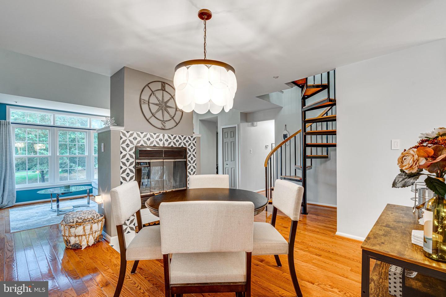11492 CORINTHIA CT, WOODBRIDGE, Virginia 22192, 2 Bedrooms Bedrooms, 6 Rooms Rooms,2 BathroomsBathrooms,Residential,For sale,11492 CORINTHIA CT,VAPW2097234 MLS # VAPW2097234