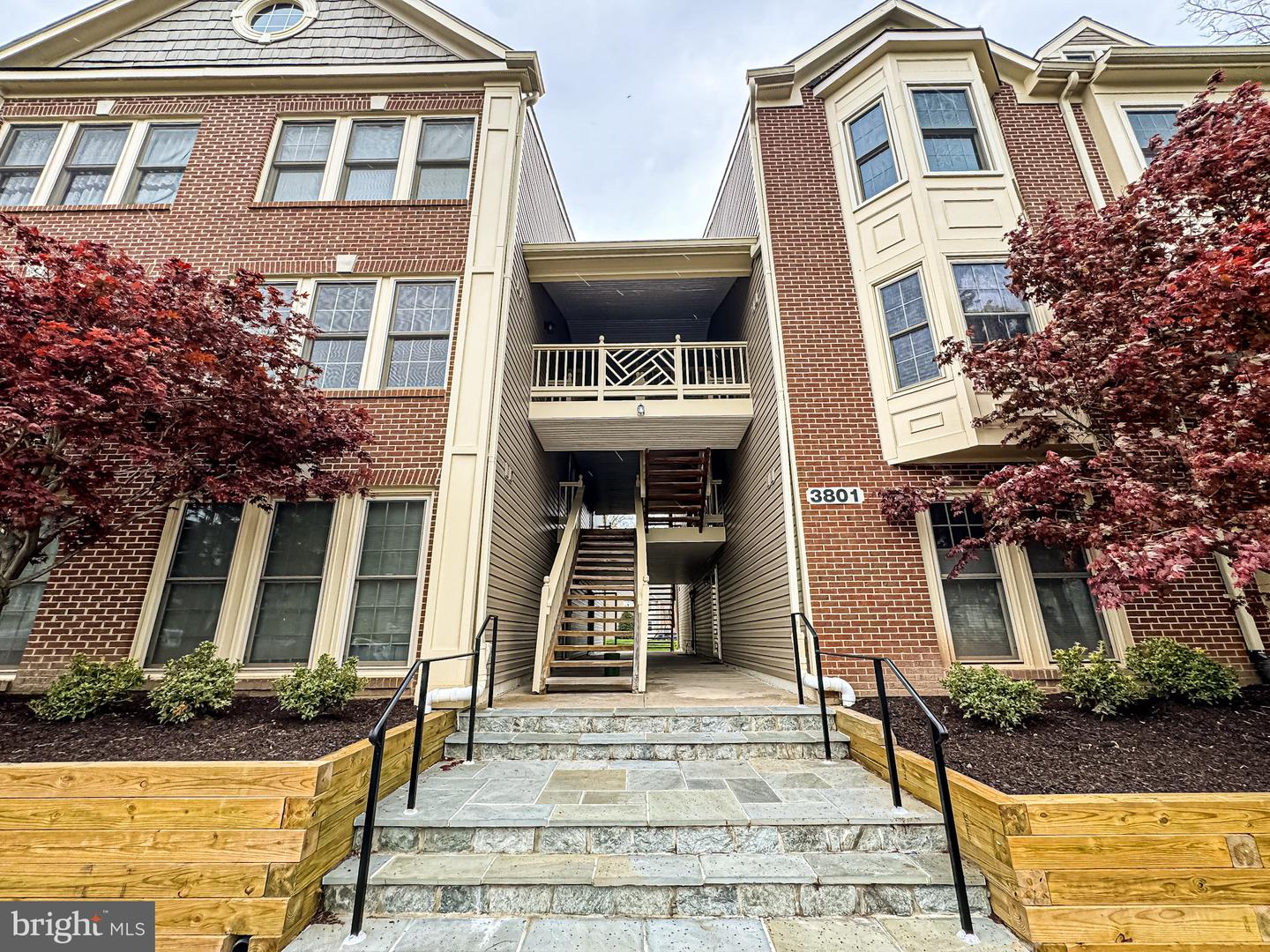 3801 RIDGE KNOLL CT #206A, FAIRFAX, Virginia 22033, 2 Bedrooms Bedrooms, ,2 BathroomsBathrooms,Residential,For sale,3801 RIDGE KNOLL CT #206A,VAFX2247960 MLS # VAFX2247960