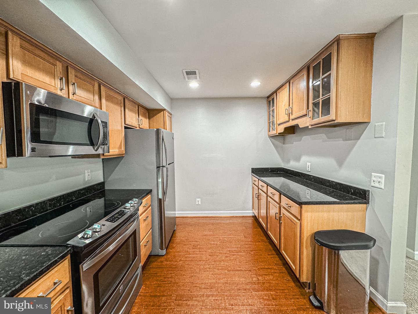 3801 RIDGE KNOLL CT #206A, FAIRFAX, Virginia 22033, 2 Bedrooms Bedrooms, ,2 BathroomsBathrooms,Residential,For sale,3801 RIDGE KNOLL CT #206A,VAFX2247960 MLS # VAFX2247960