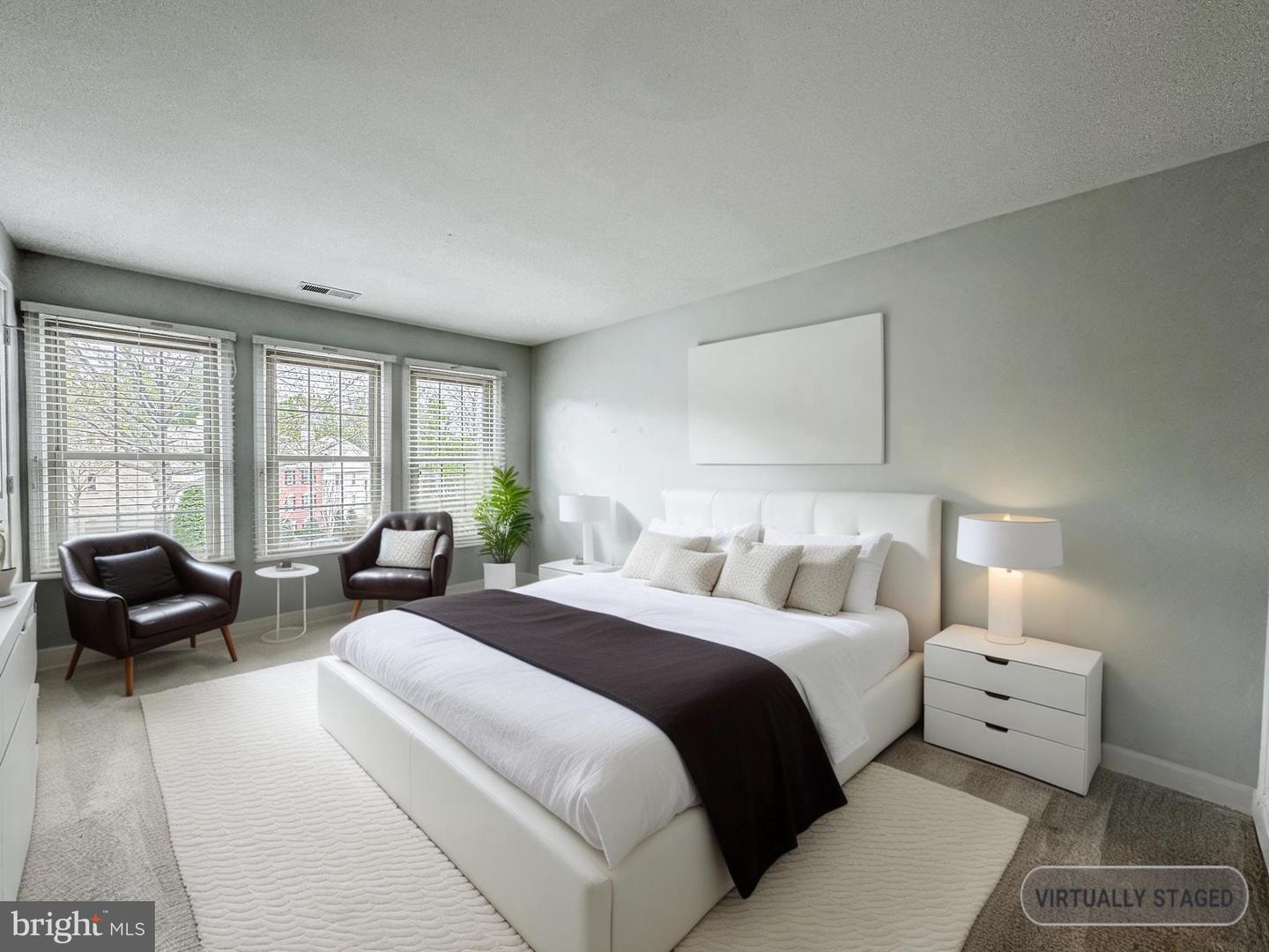 3801 RIDGE KNOLL CT #206A, FAIRFAX, Virginia 22033, 2 Bedrooms Bedrooms, ,2 BathroomsBathrooms,Residential,For sale,3801 RIDGE KNOLL CT #206A,VAFX2247960 MLS # VAFX2247960