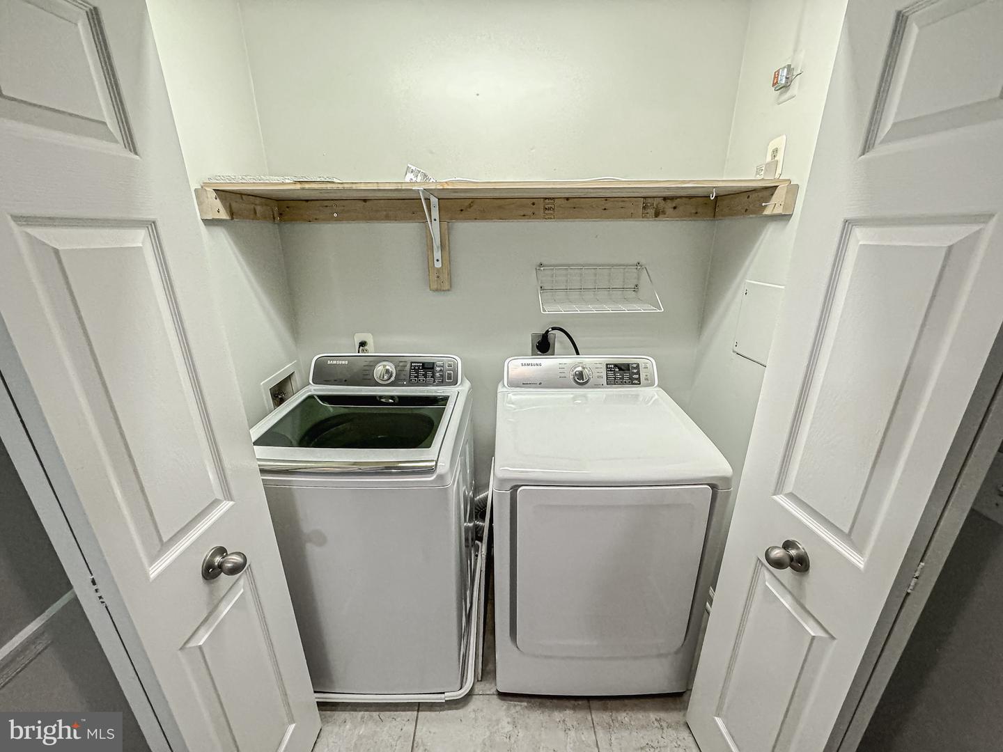 3801 RIDGE KNOLL CT #206A, FAIRFAX, Virginia 22033, 2 Bedrooms Bedrooms, ,2 BathroomsBathrooms,Residential,For sale,3801 RIDGE KNOLL CT #206A,VAFX2247960 MLS # VAFX2247960