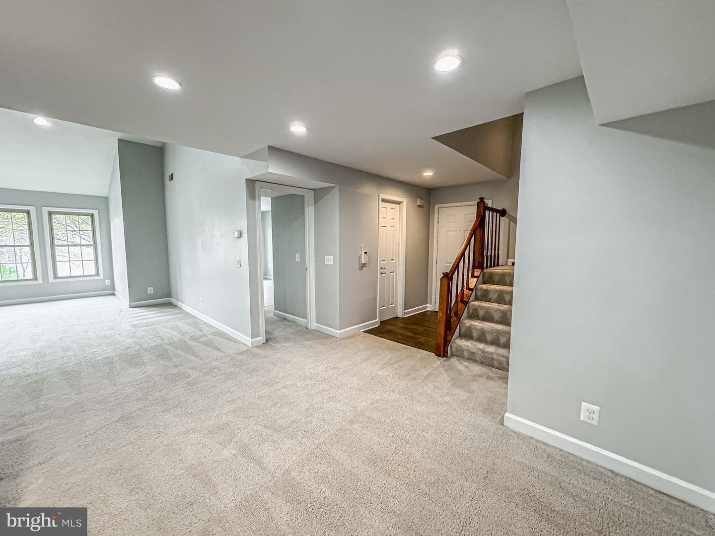 3801 RIDGE KNOLL CT #206A, FAIRFAX, Virginia 22033, 2 Bedrooms Bedrooms, ,2 BathroomsBathrooms,Residential,For sale,3801 RIDGE KNOLL CT #206A,VAFX2247960 MLS # VAFX2247960