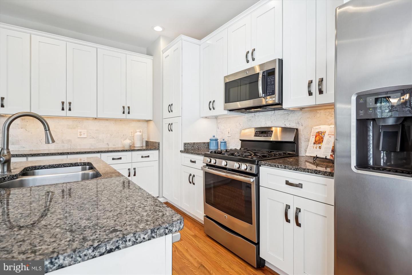 6362 LEVTOV LNDG, ALEXANDRIA, Virginia 22312, 4 Bedrooms Bedrooms, ,3 BathroomsBathrooms,Residential,For sale,6362 LEVTOV LNDG,VAFX2247978 MLS # VAFX2247978