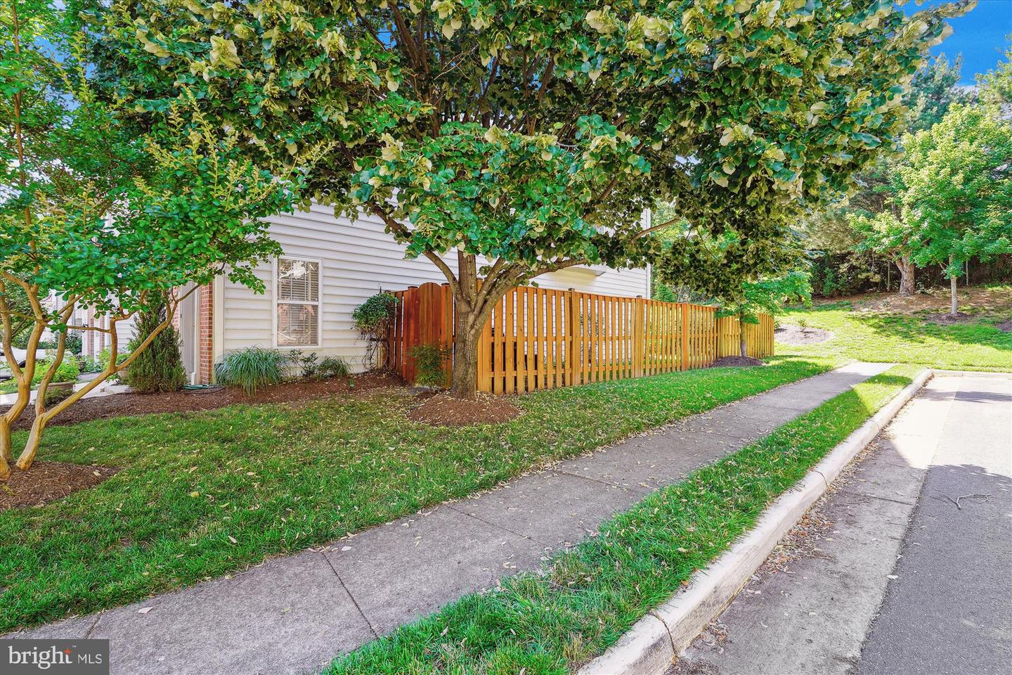 6362 LEVTOV LNDG, ALEXANDRIA, Virginia 22312, 4 Bedrooms Bedrooms, ,3 BathroomsBathrooms,Residential,For sale,6362 LEVTOV LNDG,VAFX2247978 MLS # VAFX2247978