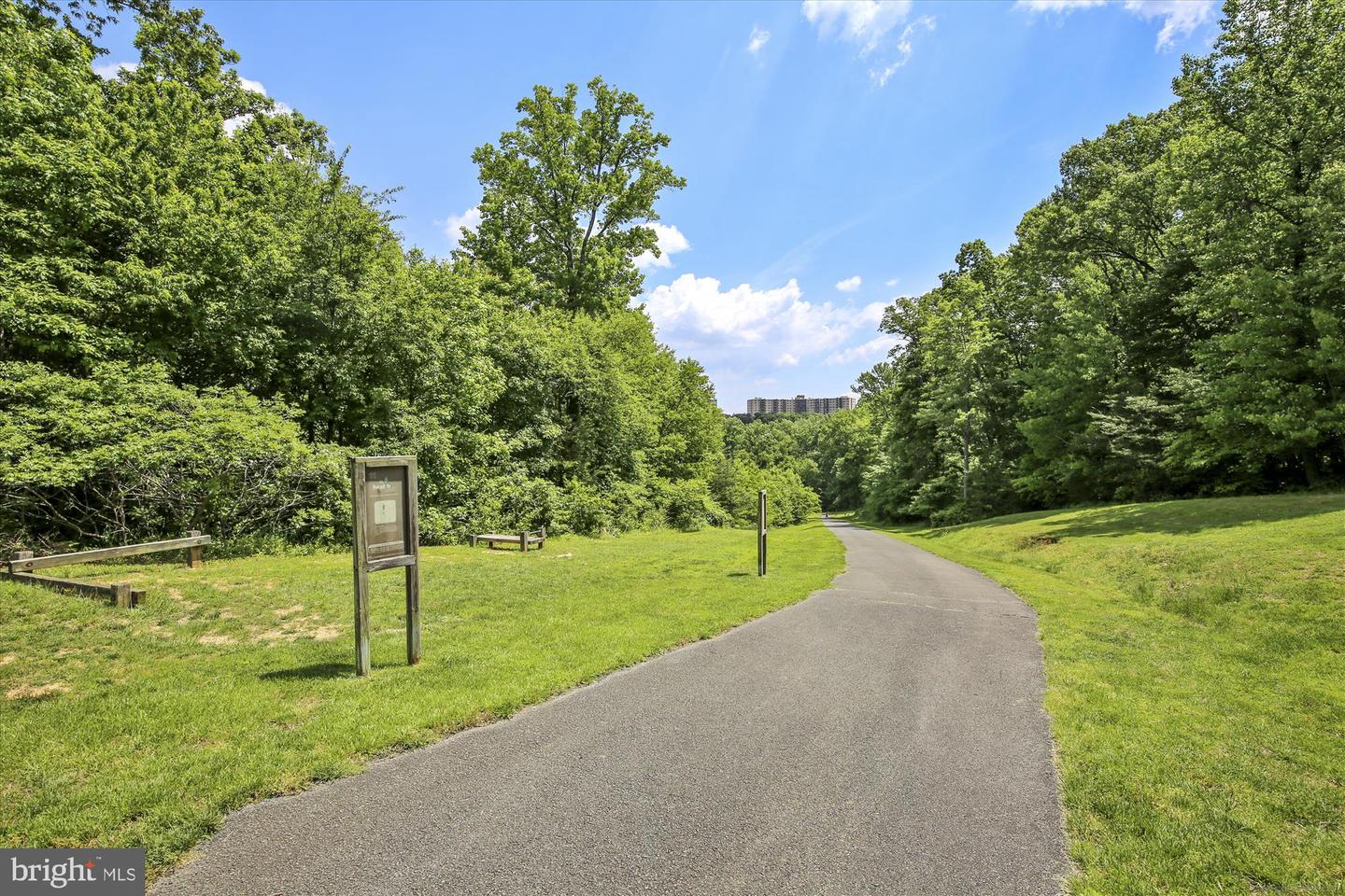 6362 LEVTOV LNDG, ALEXANDRIA, Virginia 22312, 4 Bedrooms Bedrooms, ,3 BathroomsBathrooms,Residential,For sale,6362 LEVTOV LNDG,VAFX2247978 MLS # VAFX2247978