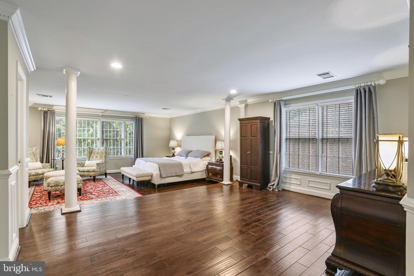 7905 WILLFIELD CT, FAIRFAX STATION, Virginia 22039, 5 Bedrooms Bedrooms, ,5 BathroomsBathrooms,Residential,For sale,7905 WILLFIELD CT,VAFX2248022 MLS # VAFX2248022