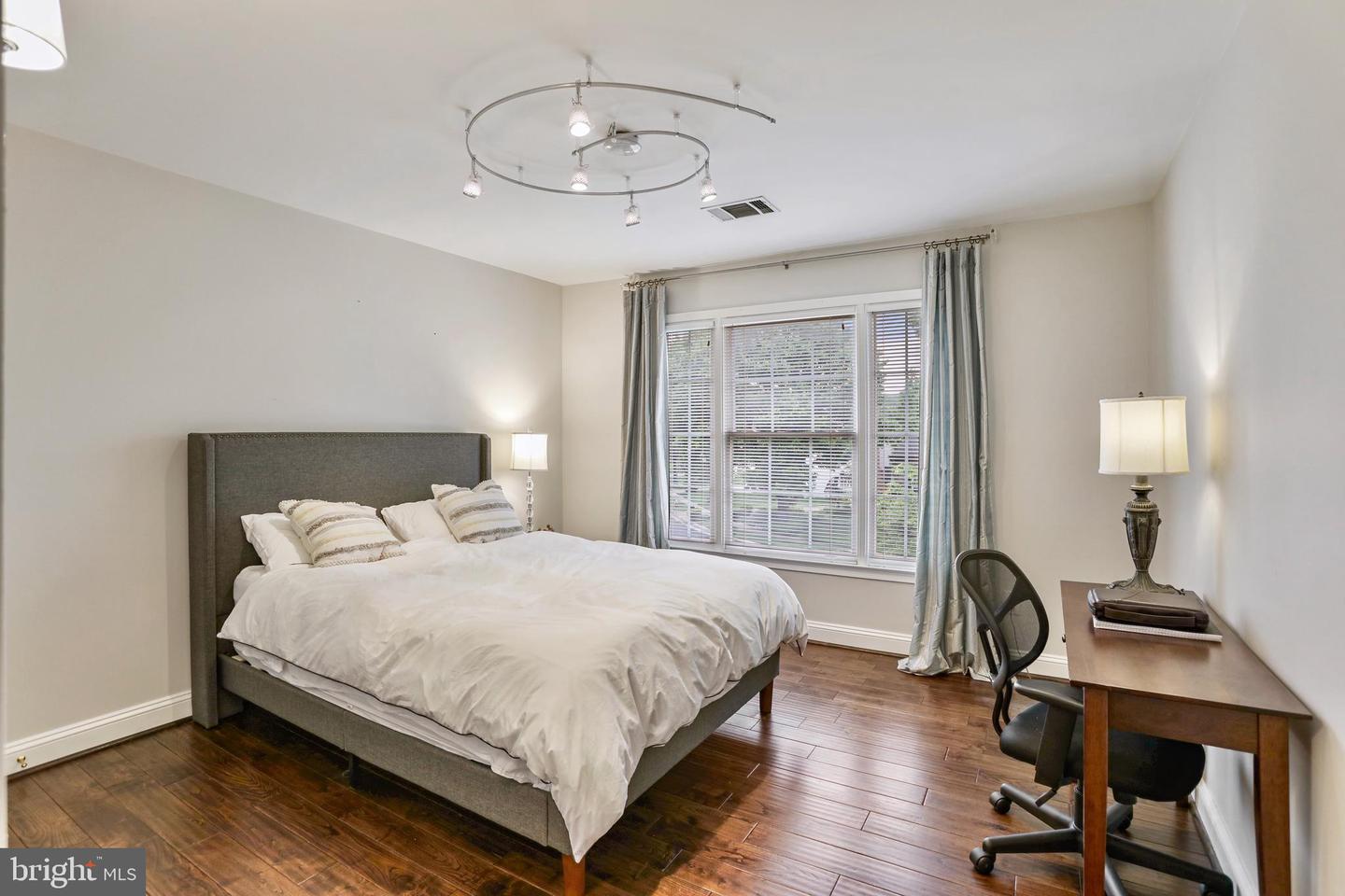 7905 WILLFIELD CT, FAIRFAX STATION, Virginia 22039, 5 Bedrooms Bedrooms, ,5 BathroomsBathrooms,Residential,For sale,7905 WILLFIELD CT,VAFX2248022 MLS # VAFX2248022
