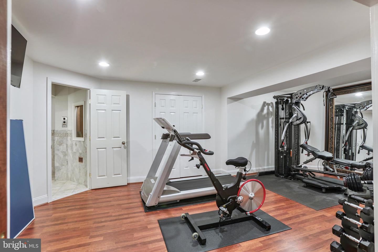 7905 WILLFIELD CT, FAIRFAX STATION, Virginia 22039, 5 Bedrooms Bedrooms, ,5 BathroomsBathrooms,Residential,For sale,7905 WILLFIELD CT,VAFX2248022 MLS # VAFX2248022
