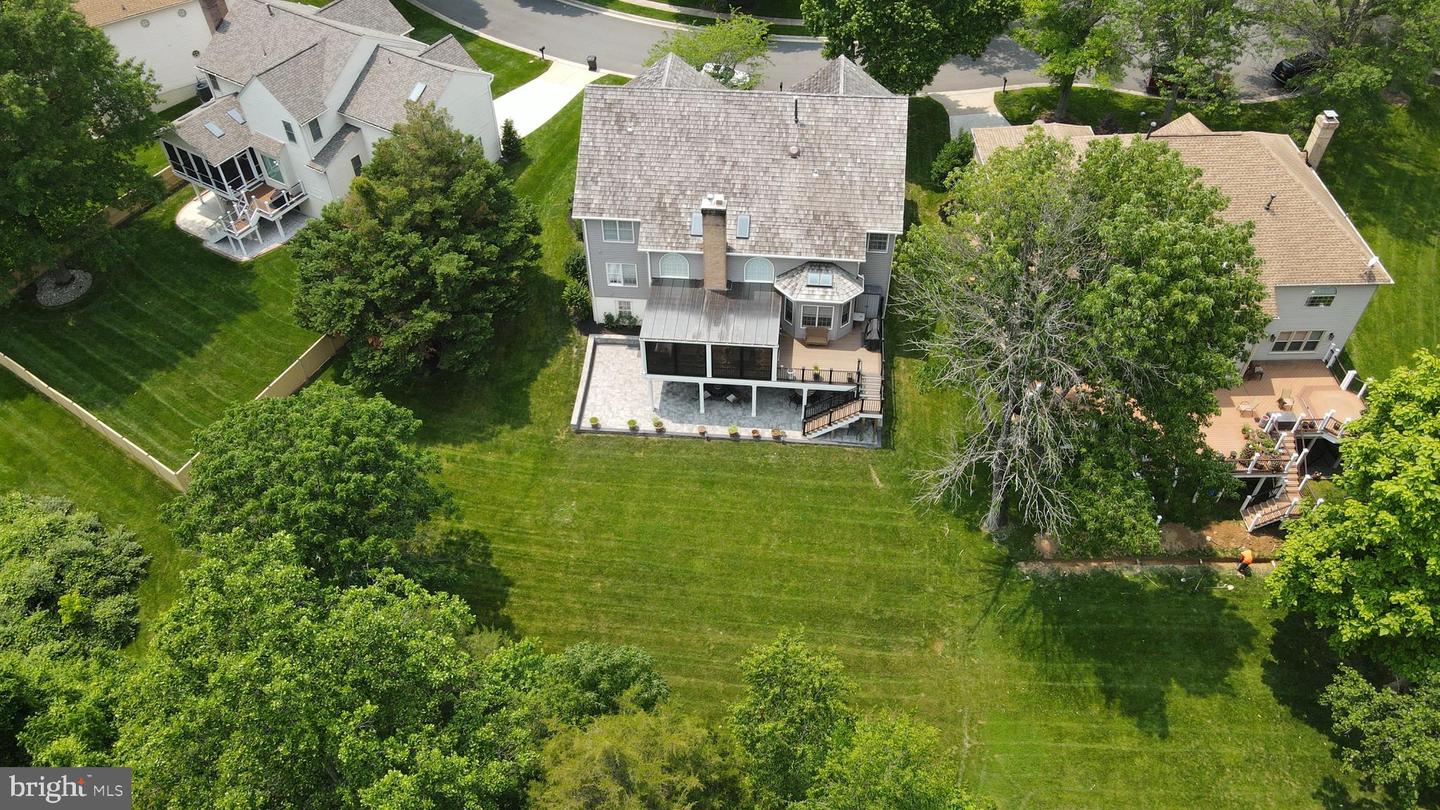 7905 WILLFIELD CT, FAIRFAX STATION, Virginia 22039, 5 Bedrooms Bedrooms, ,5 BathroomsBathrooms,Residential,For sale,7905 WILLFIELD CT,VAFX2248022 MLS # VAFX2248022