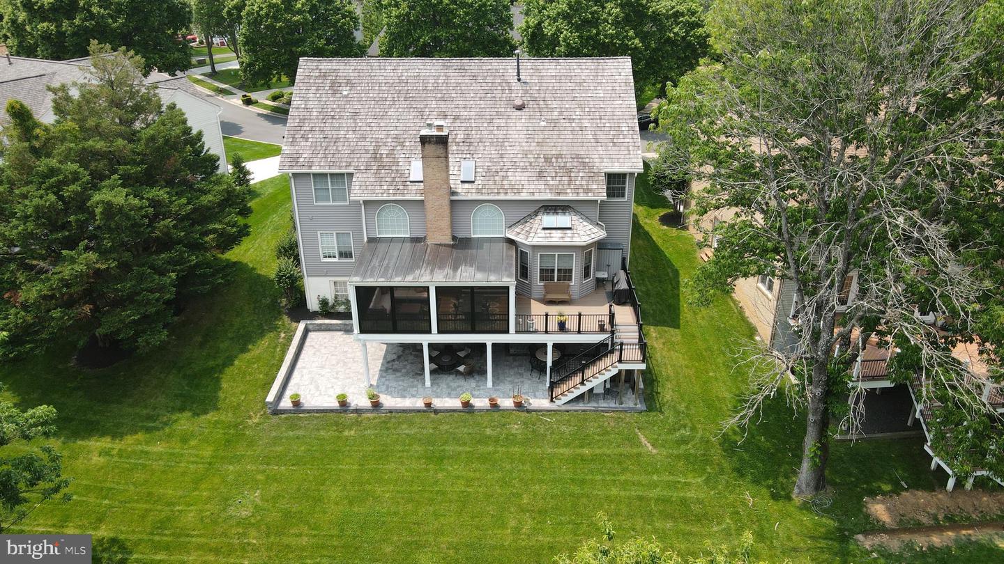 7905 WILLFIELD CT, FAIRFAX STATION, Virginia 22039, 5 Bedrooms Bedrooms, ,5 BathroomsBathrooms,Residential,For sale,7905 WILLFIELD CT,VAFX2248022 MLS # VAFX2248022