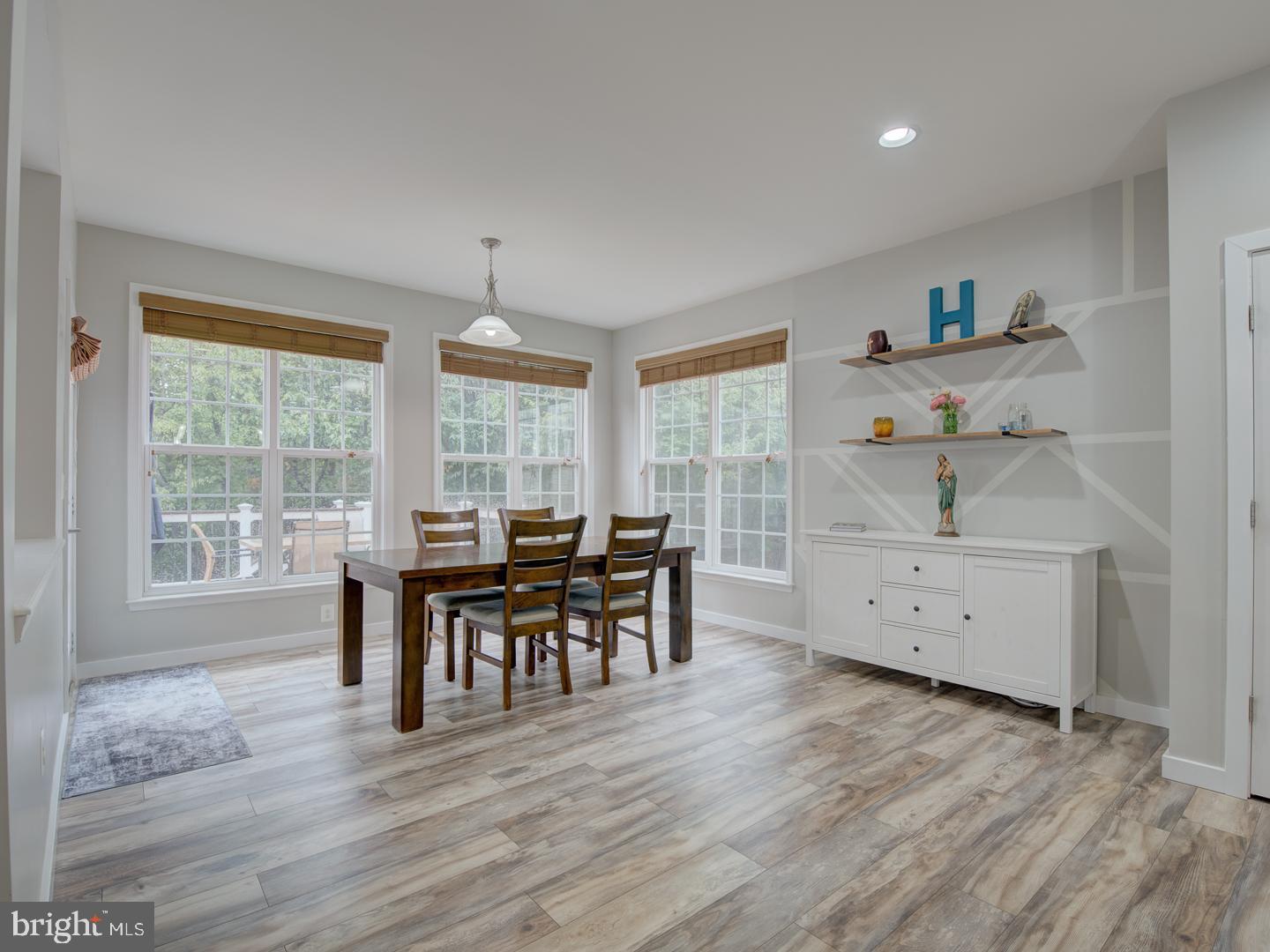 7436 PENSACOLA PL, GAINESVILLE, Virginia 20155, 5 Bedrooms Bedrooms, ,3 BathroomsBathrooms,Residential,For sale,7436 PENSACOLA PL,VAPW2097266 MLS # VAPW2097266
