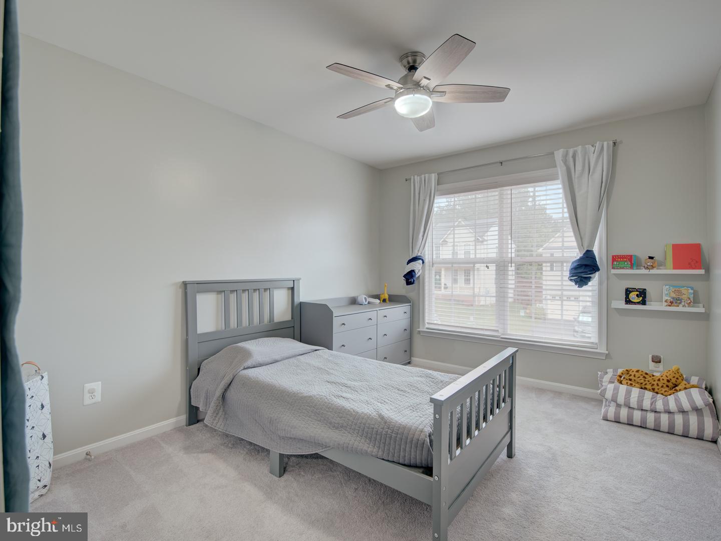 7436 PENSACOLA PL, GAINESVILLE, Virginia 20155, 5 Bedrooms Bedrooms, ,3 BathroomsBathrooms,Residential,For sale,7436 PENSACOLA PL,VAPW2097266 MLS # VAPW2097266