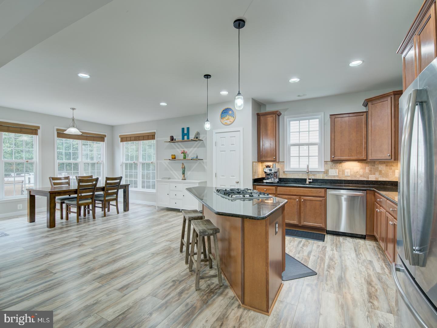 7436 PENSACOLA PL, GAINESVILLE, Virginia 20155, 5 Bedrooms Bedrooms, ,3 BathroomsBathrooms,Residential,For sale,7436 PENSACOLA PL,VAPW2097266 MLS # VAPW2097266