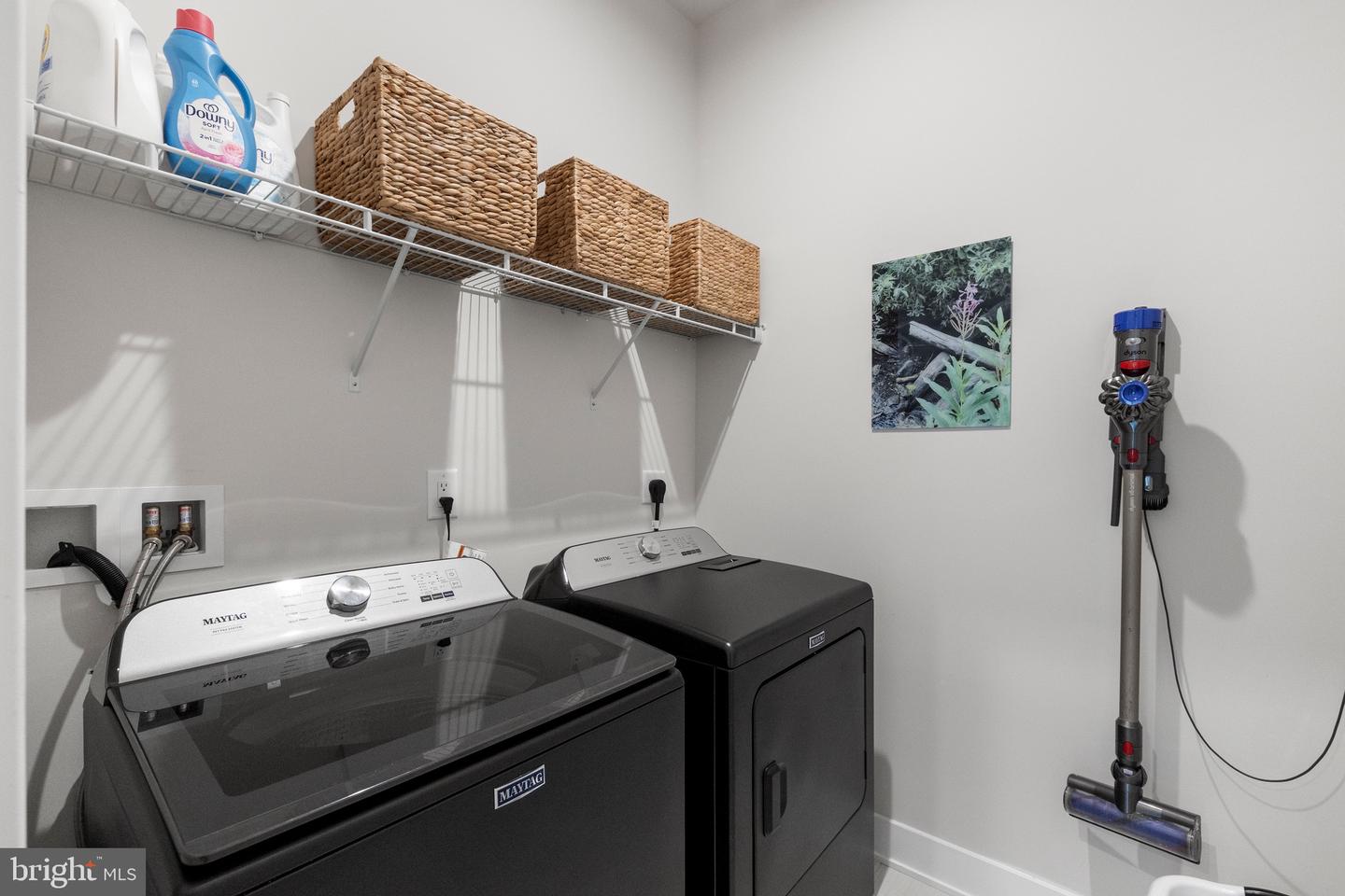43442 CROSON LN #100, ASHBURN, Virginia 20148, 4 Bedrooms Bedrooms, ,3 BathroomsBathrooms,Residential,For sale,43442 CROSON LN #100,VALO2099838 MLS # VALO2099838