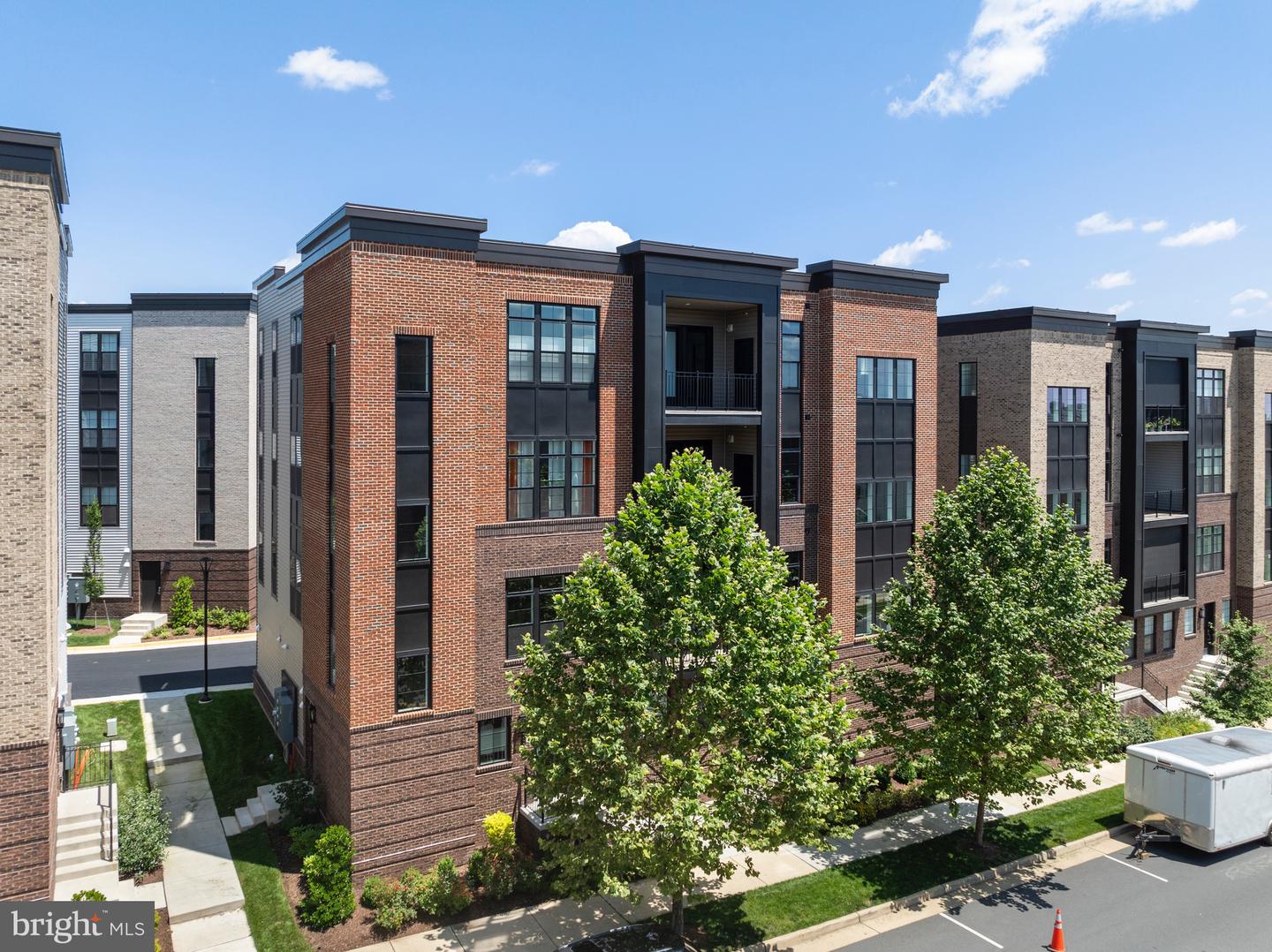 43442 CROSON LN #100, ASHBURN, Virginia 20148, 4 Bedrooms Bedrooms, ,3 BathroomsBathrooms,Residential,For sale,43442 CROSON LN #100,VALO2099838 MLS # VALO2099838