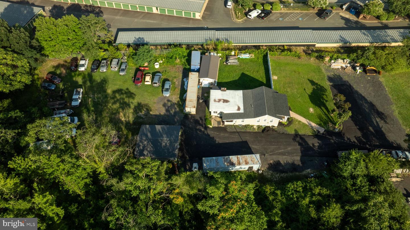 24 VIOLAS LN, FREDERICKSBURG, Virginia 22405, 3 Bedrooms Bedrooms, ,1 BathroomBathrooms,Residential,For sale,24 VIOLAS LN,VAST2040018 MLS # VAST2040018