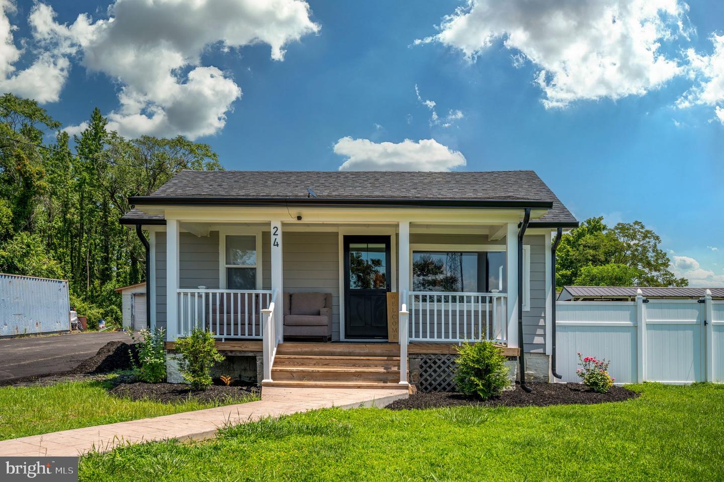 24 VIOLAS LN, FREDERICKSBURG, Virginia 22405, 3 Bedrooms Bedrooms, ,1 BathroomBathrooms,Residential,For sale,24 VIOLAS LN,VAST2040018 MLS # VAST2040018