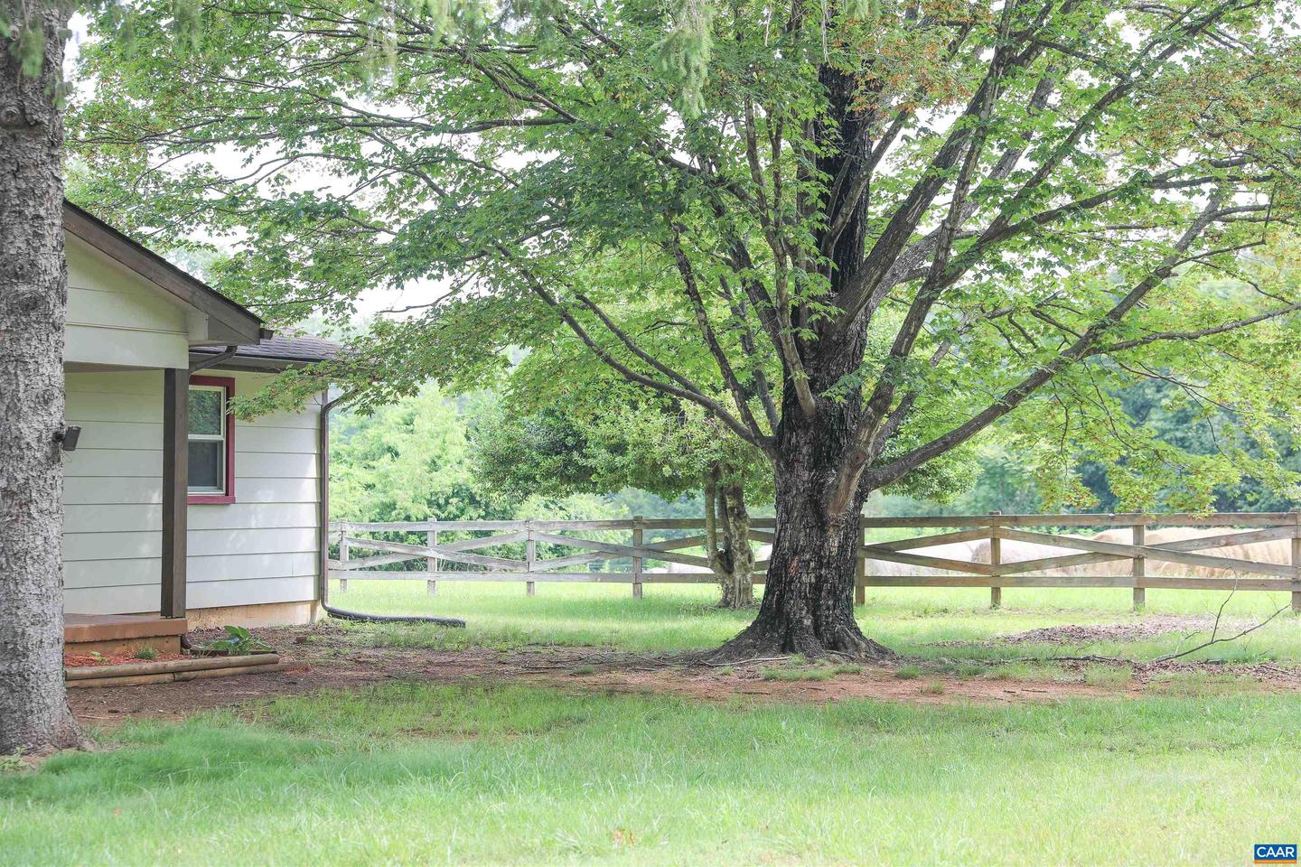 4160 DICKERSON RD, CHARLOTTESVILLE, Virginia 22911, 4 Bedrooms Bedrooms, ,2 BathroomsBathrooms,Residential,For sale,4160 DICKERSON RD,665926 MLS # 665926