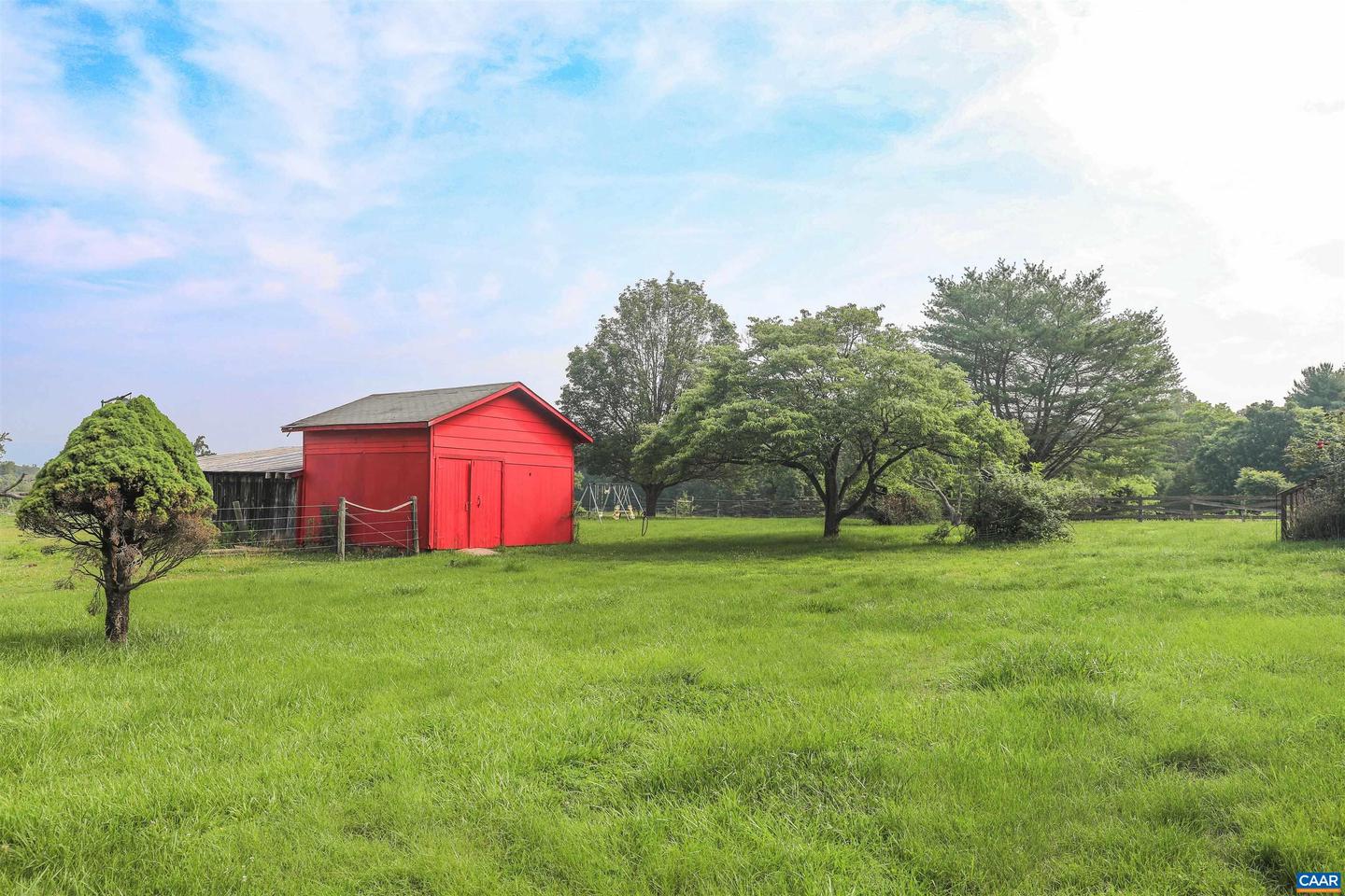 4160 DICKERSON RD, CHARLOTTESVILLE, Virginia 22911, 4 Bedrooms Bedrooms, ,2 BathroomsBathrooms,Residential,For sale,4160 DICKERSON RD,665926 MLS # 665926