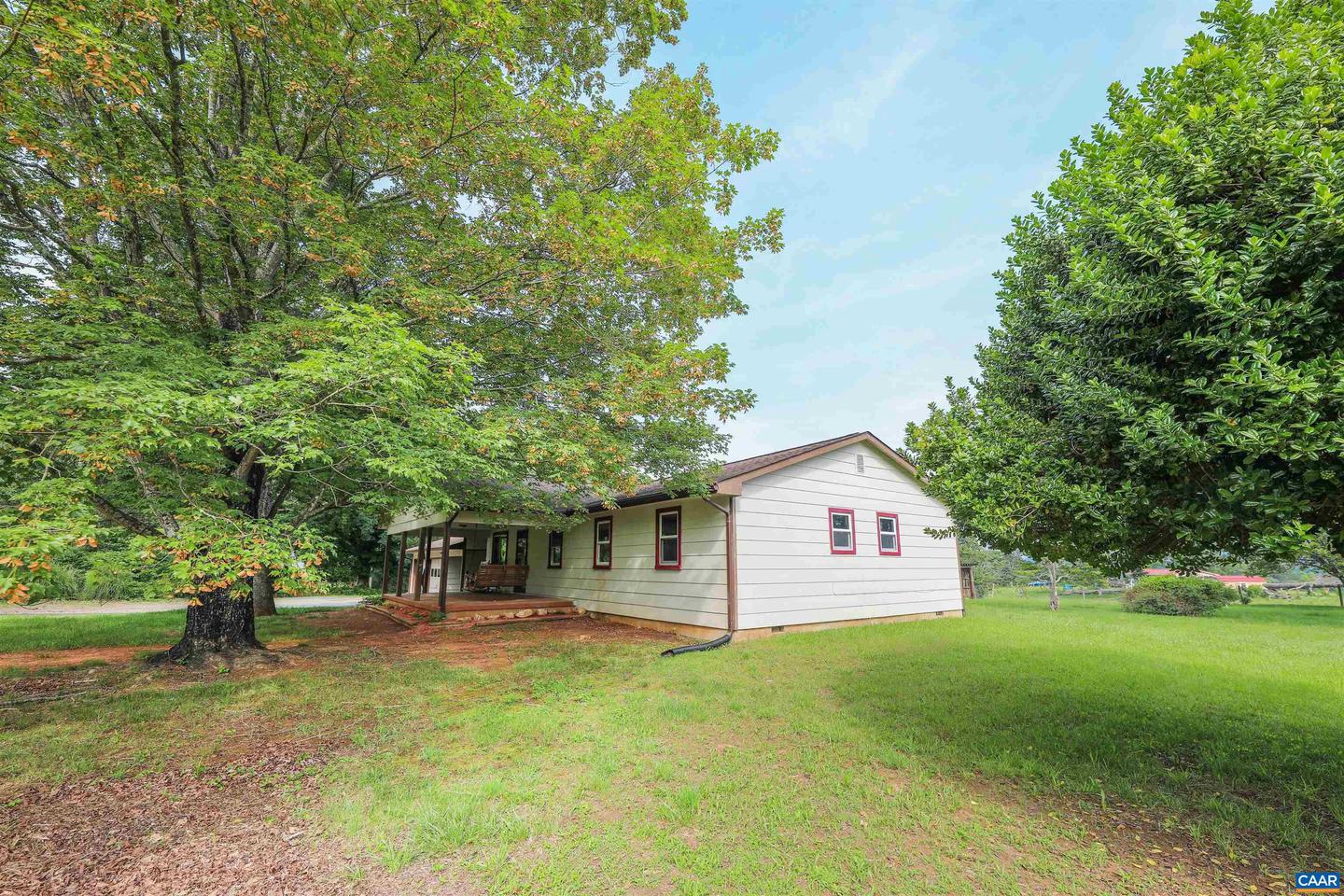 4160 DICKERSON RD, CHARLOTTESVILLE, Virginia 22911, 4 Bedrooms Bedrooms, ,2 BathroomsBathrooms,Residential,For sale,4160 DICKERSON RD,665926 MLS # 665926