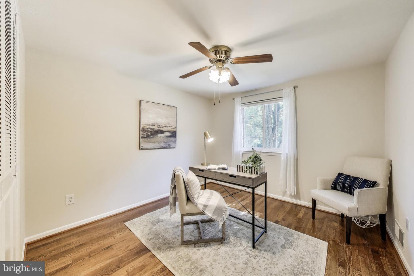 5208 GAINSBOROUGH DR, FAIRFAX, Virginia 22032, 4 Bedrooms Bedrooms, ,3 BathroomsBathrooms,Residential,For sale,5208 GAINSBOROUGH DR,VAFX2249362 MLS # VAFX2249362