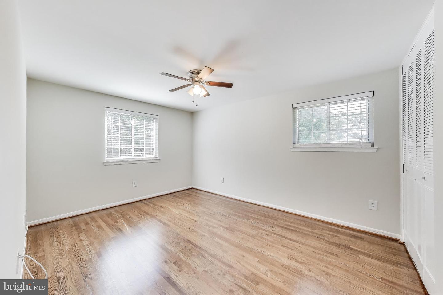 5208 GAINSBOROUGH DR, FAIRFAX, Virginia 22032, 4 Bedrooms Bedrooms, ,3 BathroomsBathrooms,Residential,For sale,5208 GAINSBOROUGH DR,VAFX2249362 MLS # VAFX2249362
