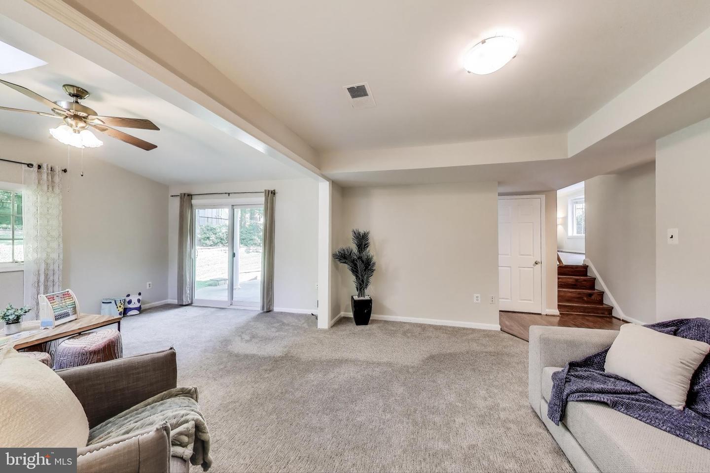 5208 GAINSBOROUGH DR, FAIRFAX, Virginia 22032, 4 Bedrooms Bedrooms, ,3 BathroomsBathrooms,Residential,For sale,5208 GAINSBOROUGH DR,VAFX2249362 MLS # VAFX2249362