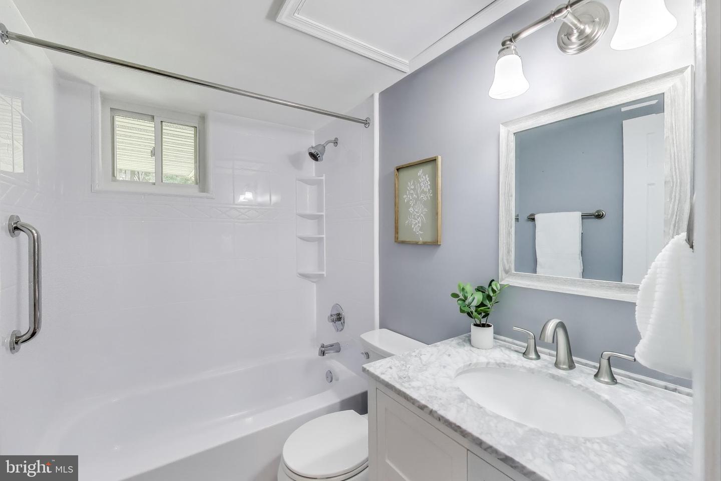 5208 GAINSBOROUGH DR, FAIRFAX, Virginia 22032, 4 Bedrooms Bedrooms, ,3 BathroomsBathrooms,Residential,For sale,5208 GAINSBOROUGH DR,VAFX2249362 MLS # VAFX2249362