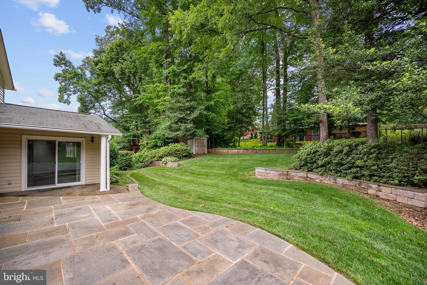 5208 GAINSBOROUGH DR, FAIRFAX, Virginia 22032, 4 Bedrooms Bedrooms, ,3 BathroomsBathrooms,Residential,For sale,5208 GAINSBOROUGH DR,VAFX2249362 MLS # VAFX2249362