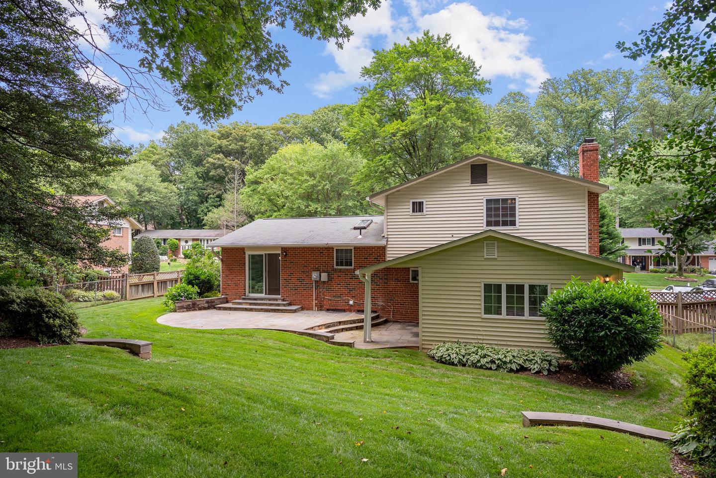 5208 GAINSBOROUGH DR, FAIRFAX, Virginia 22032, 4 Bedrooms Bedrooms, ,3 BathroomsBathrooms,Residential,For sale,5208 GAINSBOROUGH DR,VAFX2249362 MLS # VAFX2249362