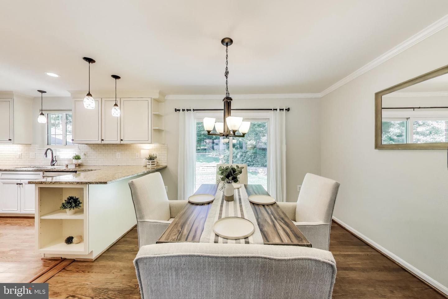 5208 GAINSBOROUGH DR, FAIRFAX, Virginia 22032, 4 Bedrooms Bedrooms, ,3 BathroomsBathrooms,Residential,For sale,5208 GAINSBOROUGH DR,VAFX2249362 MLS # VAFX2249362