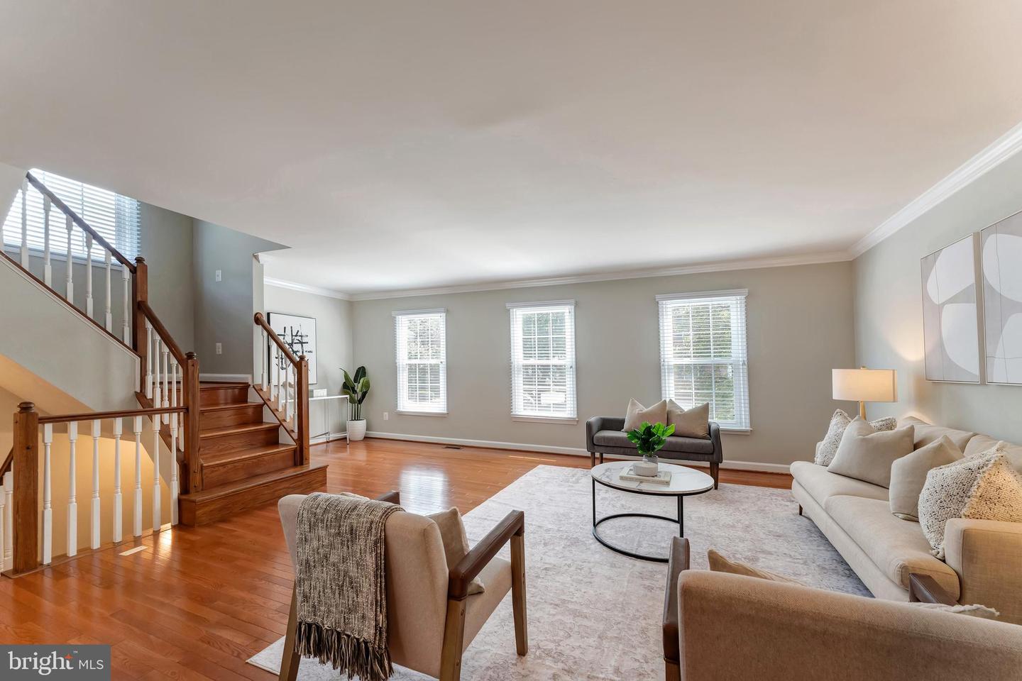 2089 GILLEN LN, FALLS CHURCH, Virginia 22043, 3 Bedrooms Bedrooms, ,2 BathroomsBathrooms,Residential,For sale,2089 GILLEN LN,VAFX2249424 MLS # VAFX2249424
