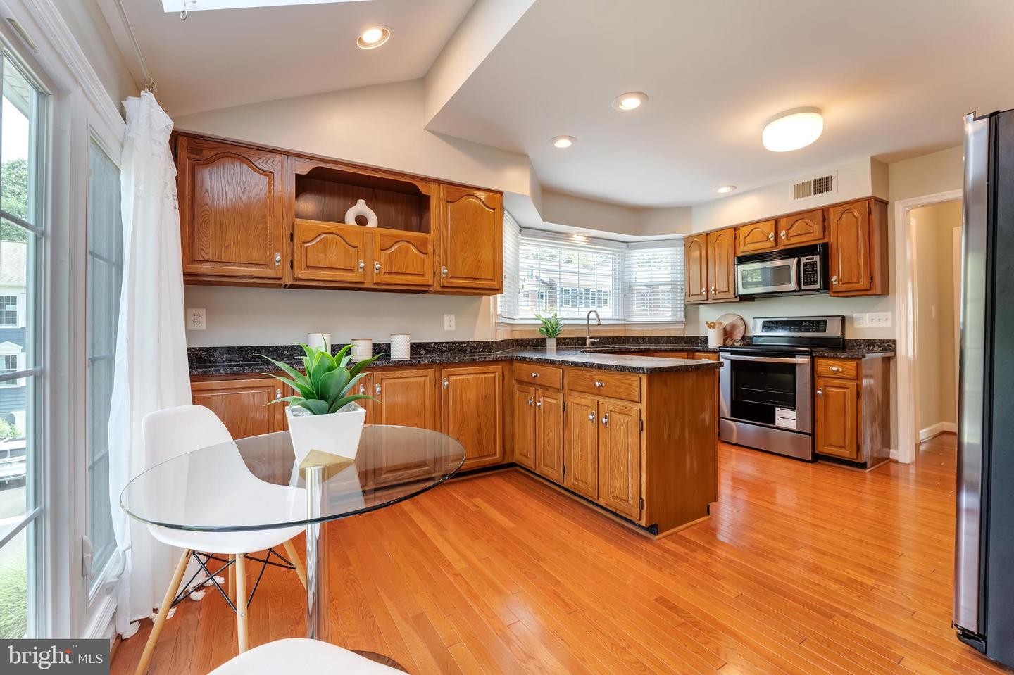 2089 GILLEN LN, FALLS CHURCH, Virginia 22043, 3 Bedrooms Bedrooms, ,2 BathroomsBathrooms,Residential,For sale,2089 GILLEN LN,VAFX2249424 MLS # VAFX2249424