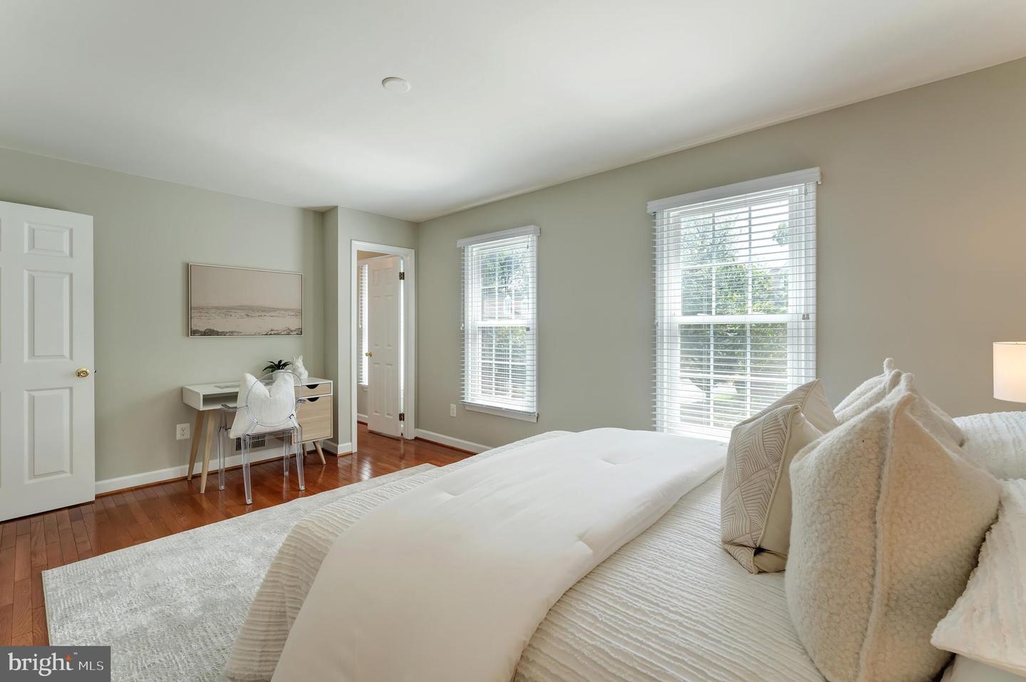 2089 GILLEN LN, FALLS CHURCH, Virginia 22043, 3 Bedrooms Bedrooms, ,2 BathroomsBathrooms,Residential,For sale,2089 GILLEN LN,VAFX2249424 MLS # VAFX2249424