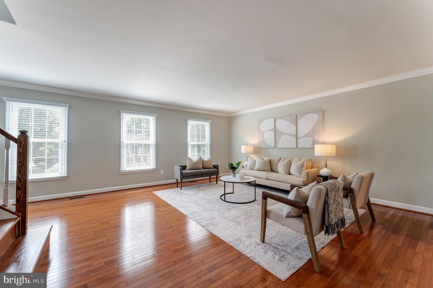2089 GILLEN LN, FALLS CHURCH, Virginia 22043, 3 Bedrooms Bedrooms, ,2 BathroomsBathrooms,Residential,For sale,2089 GILLEN LN,VAFX2249424 MLS # VAFX2249424