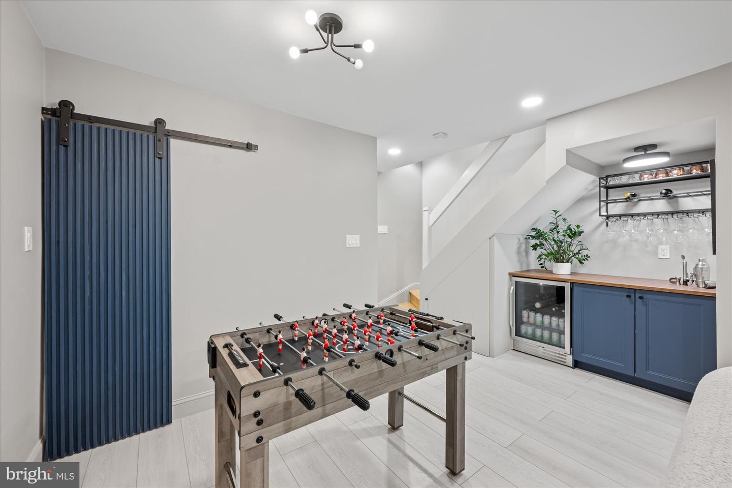 4357 EMBASSY PARK DR NW, WASHINGTON, District Of Columbia 20016, 3 Bedrooms Bedrooms, ,2 BathroomsBathrooms,Residential,For sale,4357 EMBASSY PARK DR NW,DCDC2207022 MLS # DCDC2207022