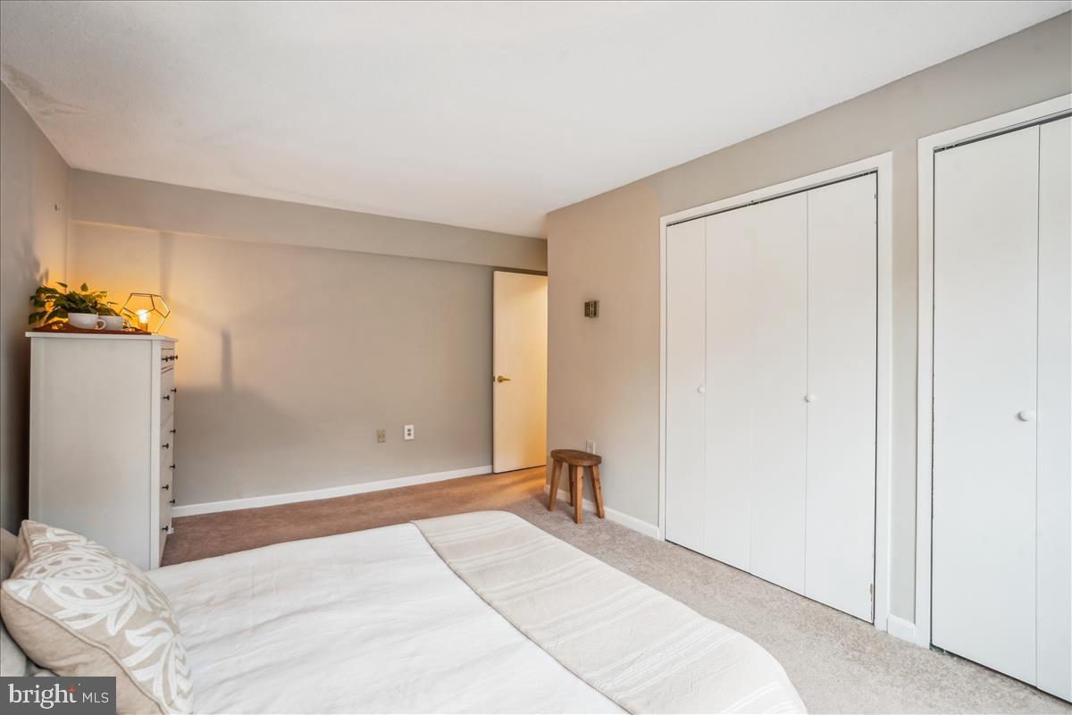 2500 N VAN DORN #326, ALEXANDRIA, Virginia 22302, 2 Bedrooms Bedrooms, ,1 BathroomBathrooms,Residential,For sale,2500 N VAN DORN #326,VAAX2046820 MLS # VAAX2046820