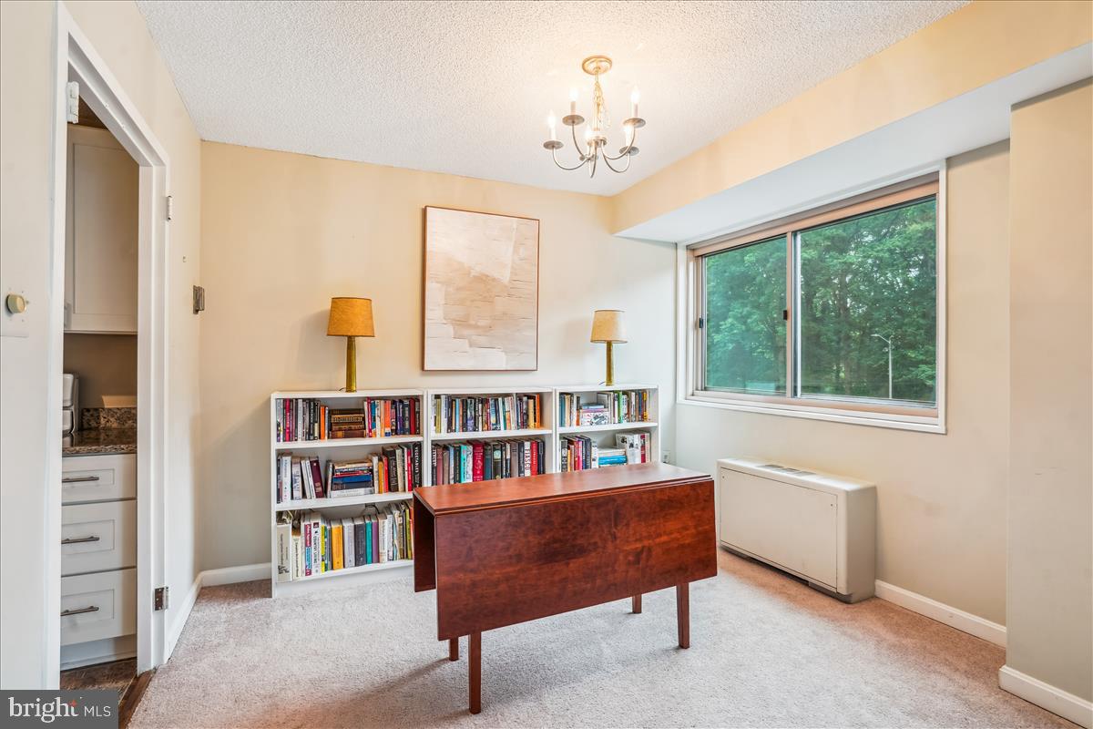 2500 N VAN DORN #326, ALEXANDRIA, Virginia 22302, 2 Bedrooms Bedrooms, ,1 BathroomBathrooms,Residential,For sale,2500 N VAN DORN #326,VAAX2046820 MLS # VAAX2046820