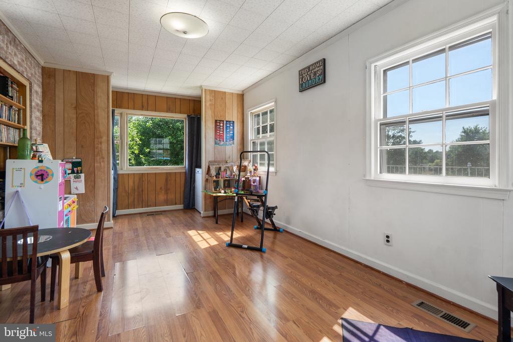 130 MORNINGSIDE DR, CULPEPER, Virginia 22701, 3 Bedrooms Bedrooms, ,2 BathroomsBathrooms,Residential,130 MORNINGSIDE DR,VACU2010836 MLS # VACU2010836