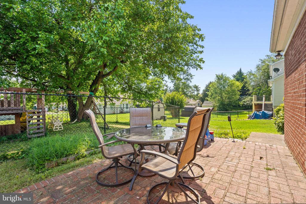130 MORNINGSIDE DR, CULPEPER, Virginia 22701, 3 Bedrooms Bedrooms, ,2 BathroomsBathrooms,Residential,130 MORNINGSIDE DR,VACU2010836 MLS # VACU2010836