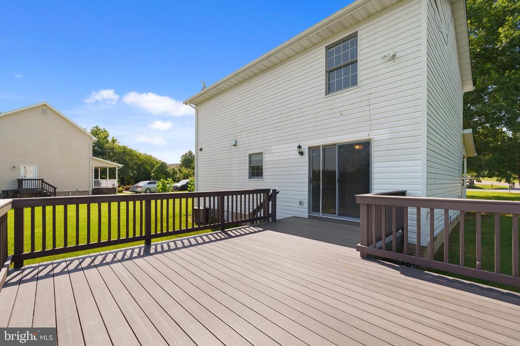 7032 E JUSTIN CT E, WARRENTON, Virginia 20186, 3 Bedrooms Bedrooms, ,2 BathroomsBathrooms,Residential,7032 E JUSTIN CT E,VAFQ2017160 MLS # VAFQ2017160