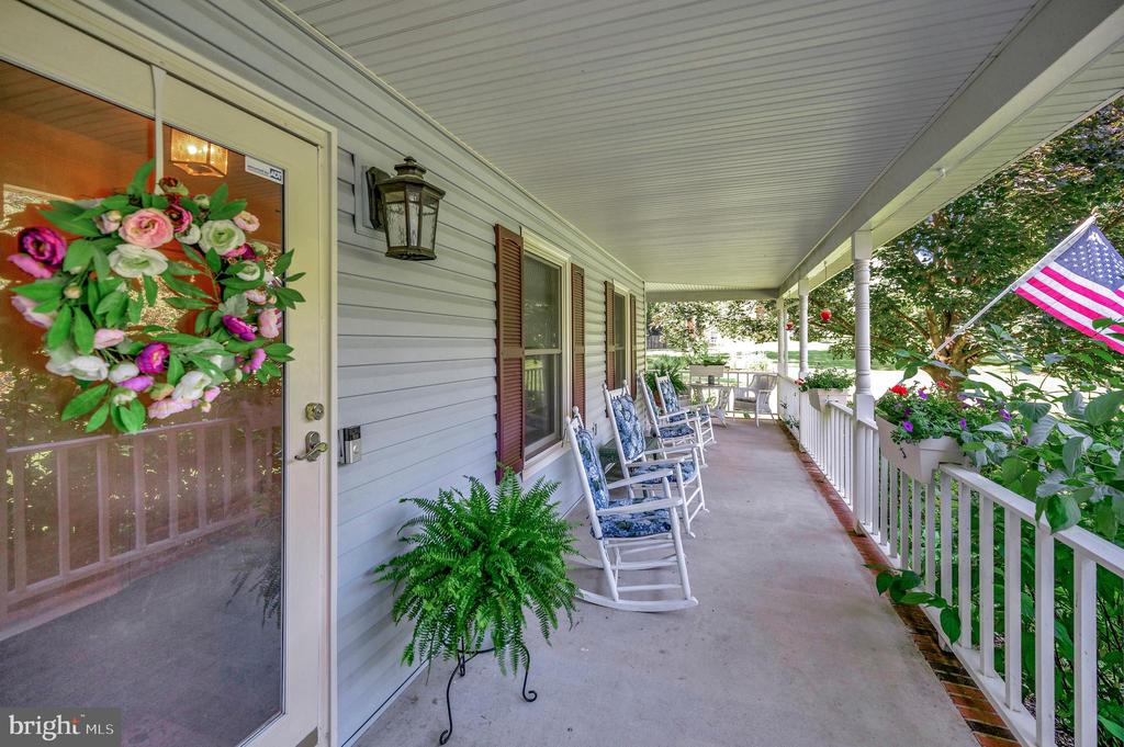 10415 SHAW DR, SPOTSYLVANIA, Virginia 22553, 4 Bedrooms Bedrooms, ,2 BathroomsBathrooms,Residential,10415 SHAW DR,VASP2034128 MLS # VASP2034128