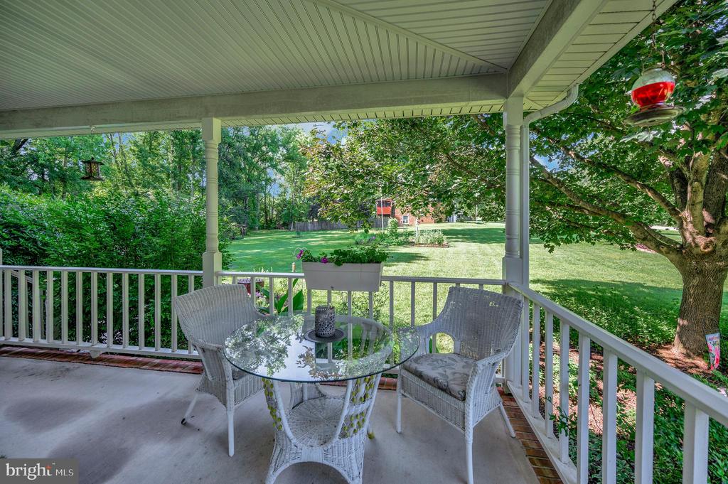 10415 SHAW DR, SPOTSYLVANIA, Virginia 22553, 4 Bedrooms Bedrooms, ,2 BathroomsBathrooms,Residential,10415 SHAW DR,VASP2034128 MLS # VASP2034128