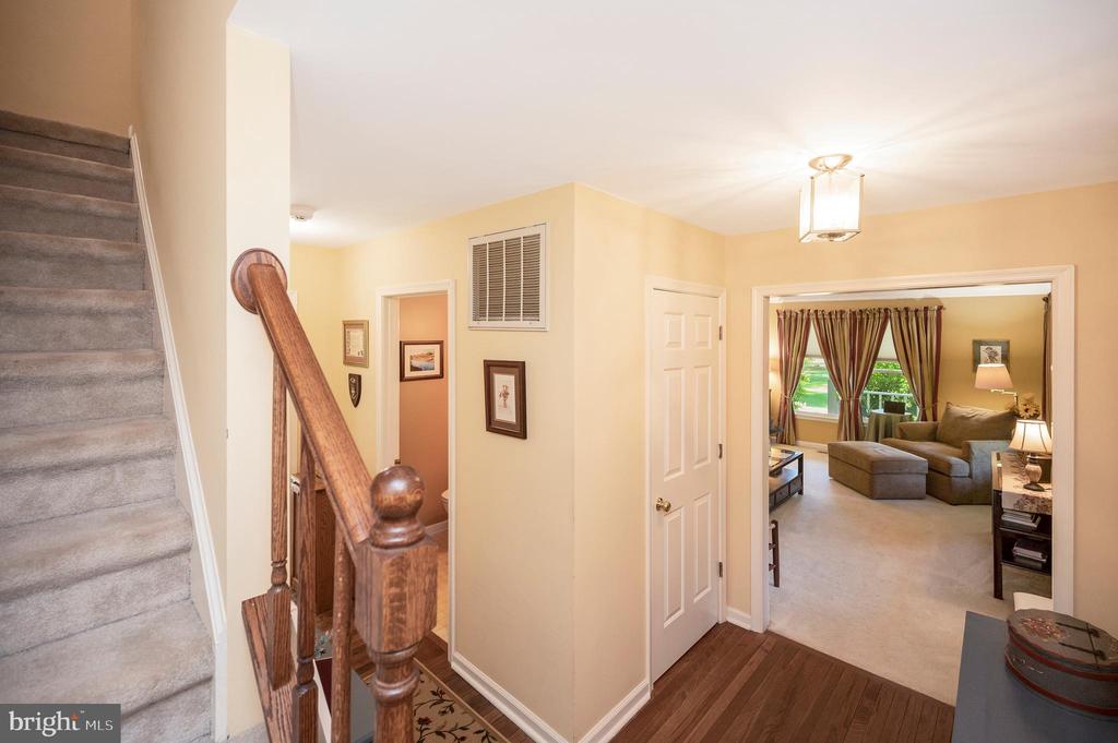 10415 SHAW DR, SPOTSYLVANIA, Virginia 22553, 4 Bedrooms Bedrooms, ,2 BathroomsBathrooms,Residential,10415 SHAW DR,VASP2034128 MLS # VASP2034128