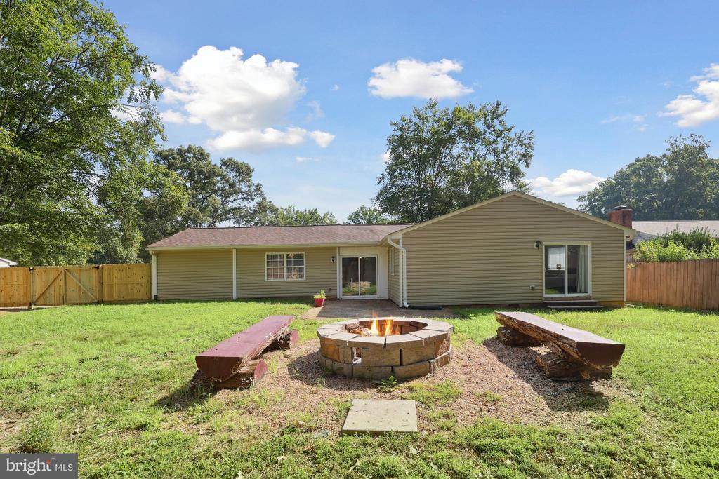 7002 WILD TURKEY DR, SPOTSYLVANIA, Virginia 22553, 4 Bedrooms Bedrooms, ,2 BathroomsBathrooms,Residential,7002 WILD TURKEY DR,VASP2034238 MLS # VASP2034238