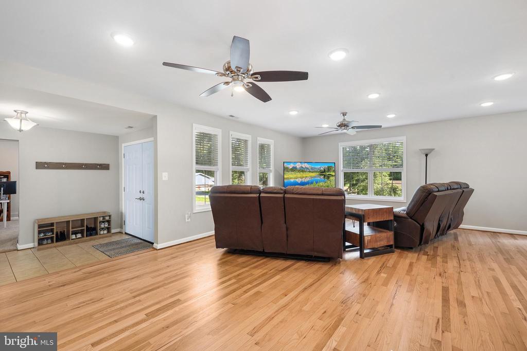 7002 WILD TURKEY DR, SPOTSYLVANIA, Virginia 22553, 4 Bedrooms Bedrooms, ,2 BathroomsBathrooms,Residential,7002 WILD TURKEY DR,VASP2034238 MLS # VASP2034238