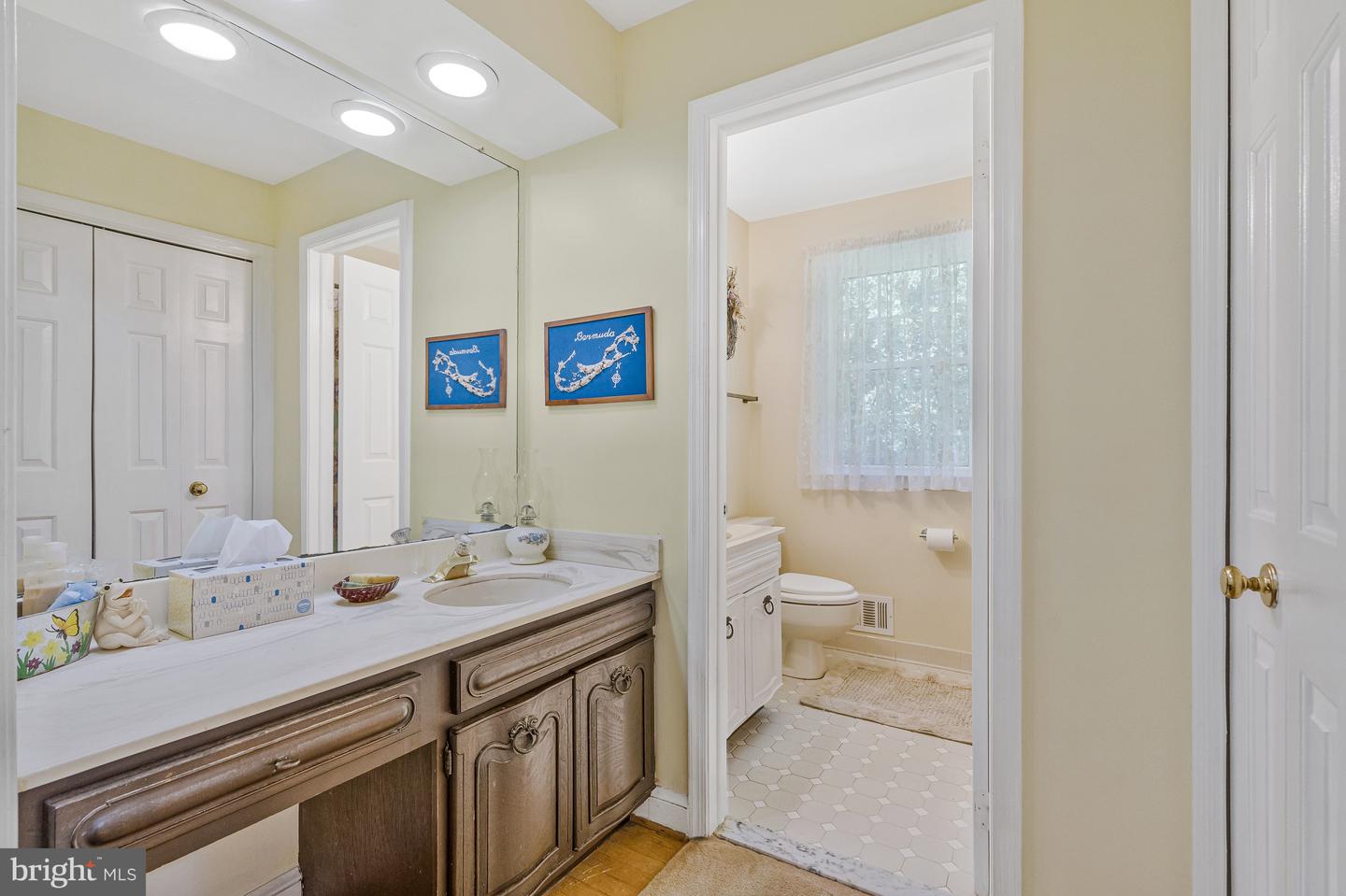 1202 FORESTVILLE DR, GREAT FALLS, Virginia 22066, 5 Bedrooms Bedrooms, ,3 BathroomsBathrooms,Residential,For sale,1202 FORESTVILLE DR,VAFX2249902 MLS # VAFX2249902