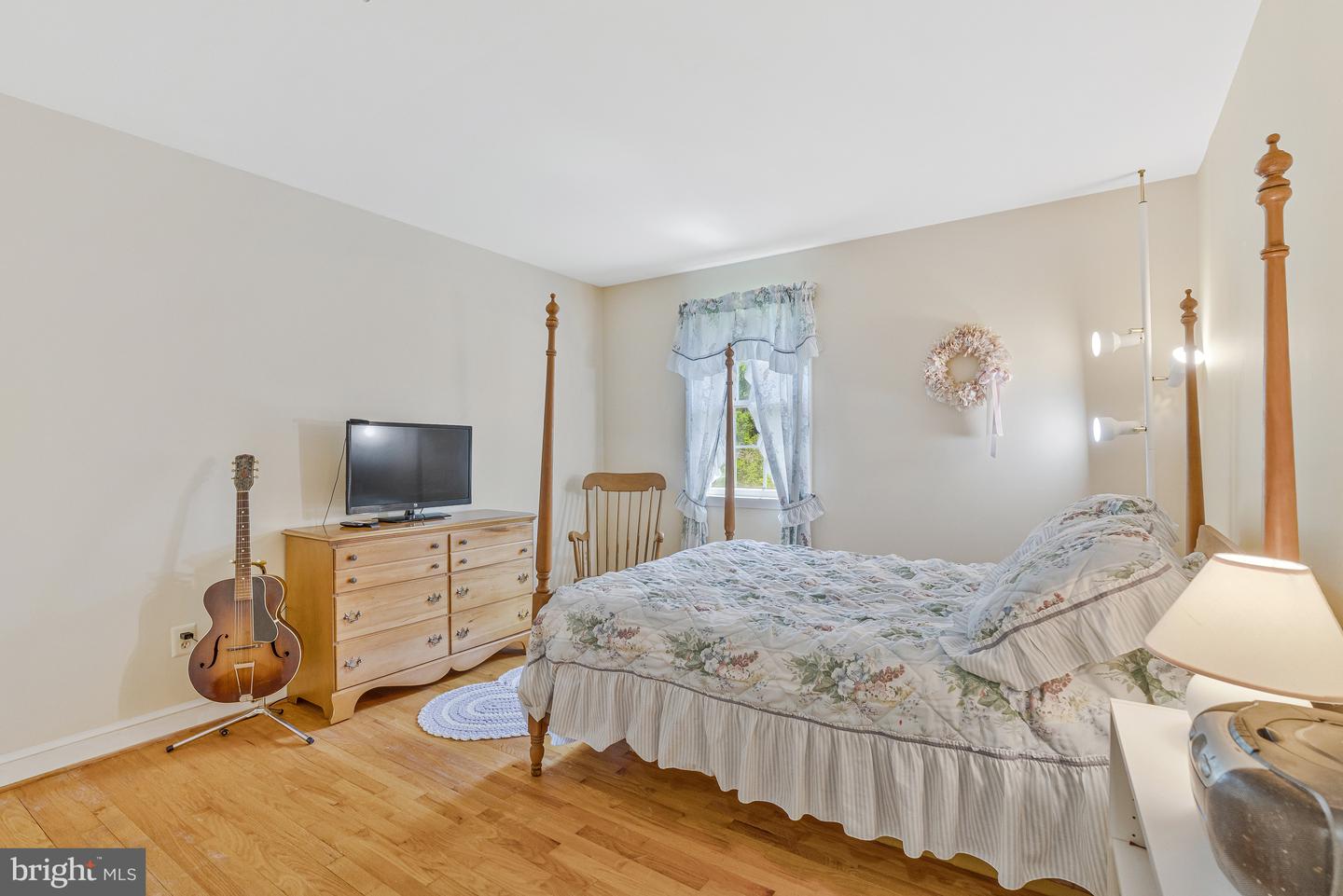 1202 FORESTVILLE DR, GREAT FALLS, Virginia 22066, 5 Bedrooms Bedrooms, ,3 BathroomsBathrooms,Residential,For sale,1202 FORESTVILLE DR,VAFX2249902 MLS # VAFX2249902