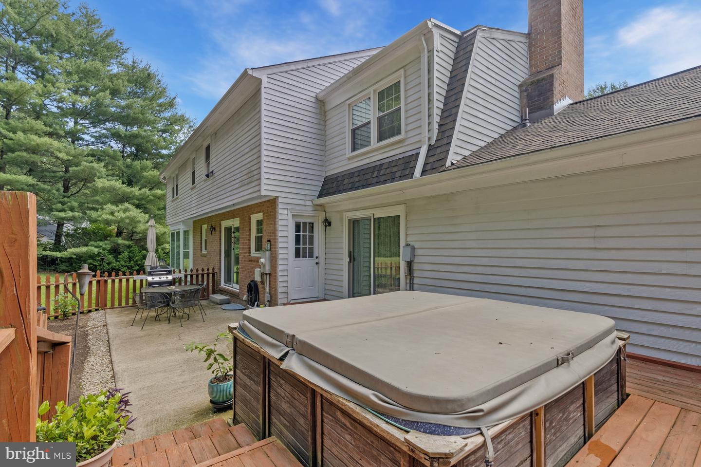 1202 FORESTVILLE DR, GREAT FALLS, Virginia 22066, 5 Bedrooms Bedrooms, ,3 BathroomsBathrooms,Residential,For sale,1202 FORESTVILLE DR,VAFX2249902 MLS # VAFX2249902