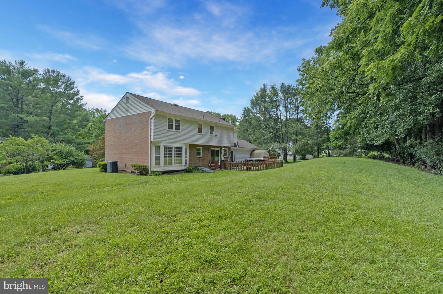 1202 FORESTVILLE DR, GREAT FALLS, Virginia 22066, 5 Bedrooms Bedrooms, ,3 BathroomsBathrooms,Residential,For sale,1202 FORESTVILLE DR,VAFX2249902 MLS # VAFX2249902